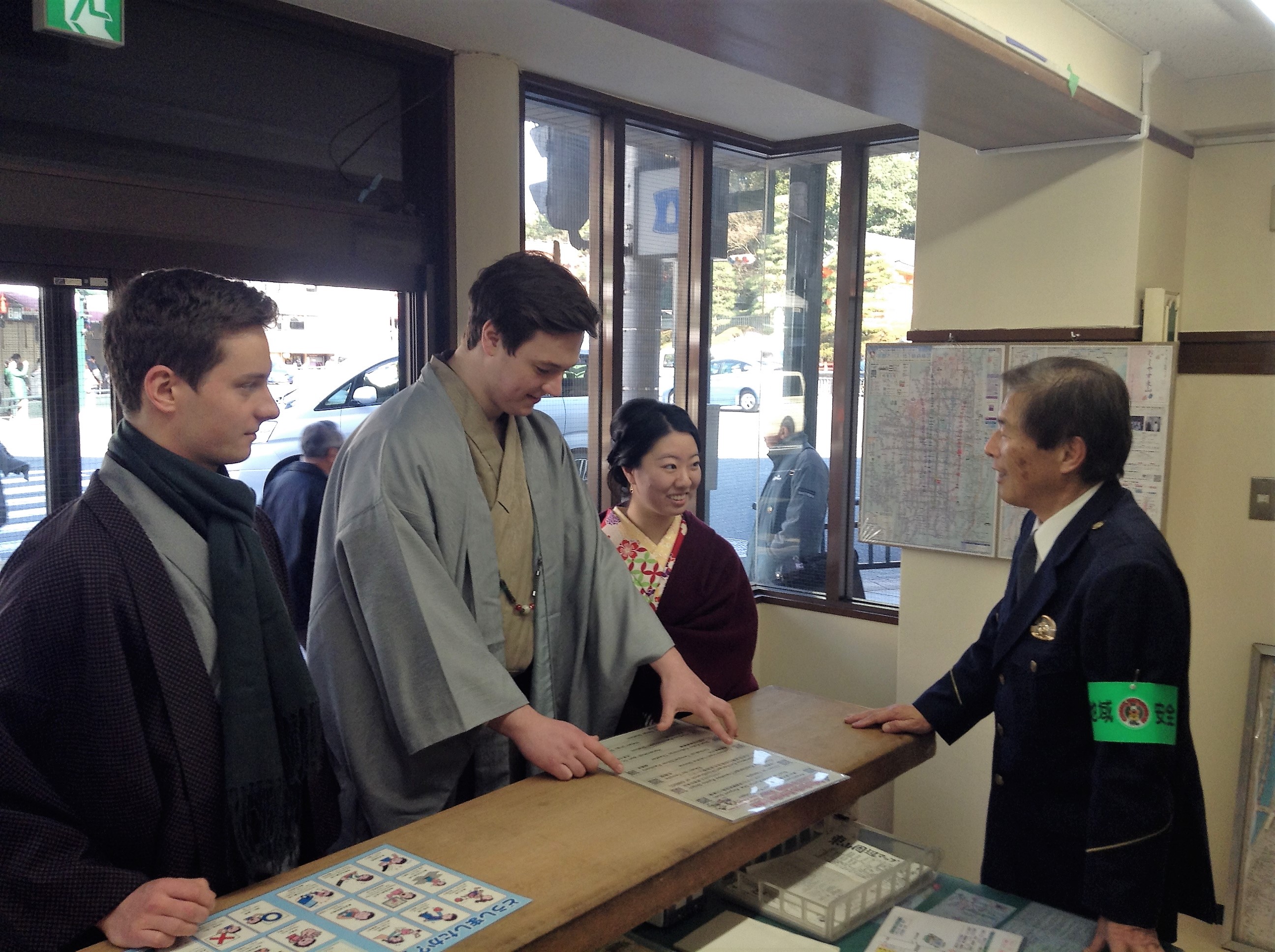 2017年の12月下旬にリニューアルオープンしたばかりの祇園交番