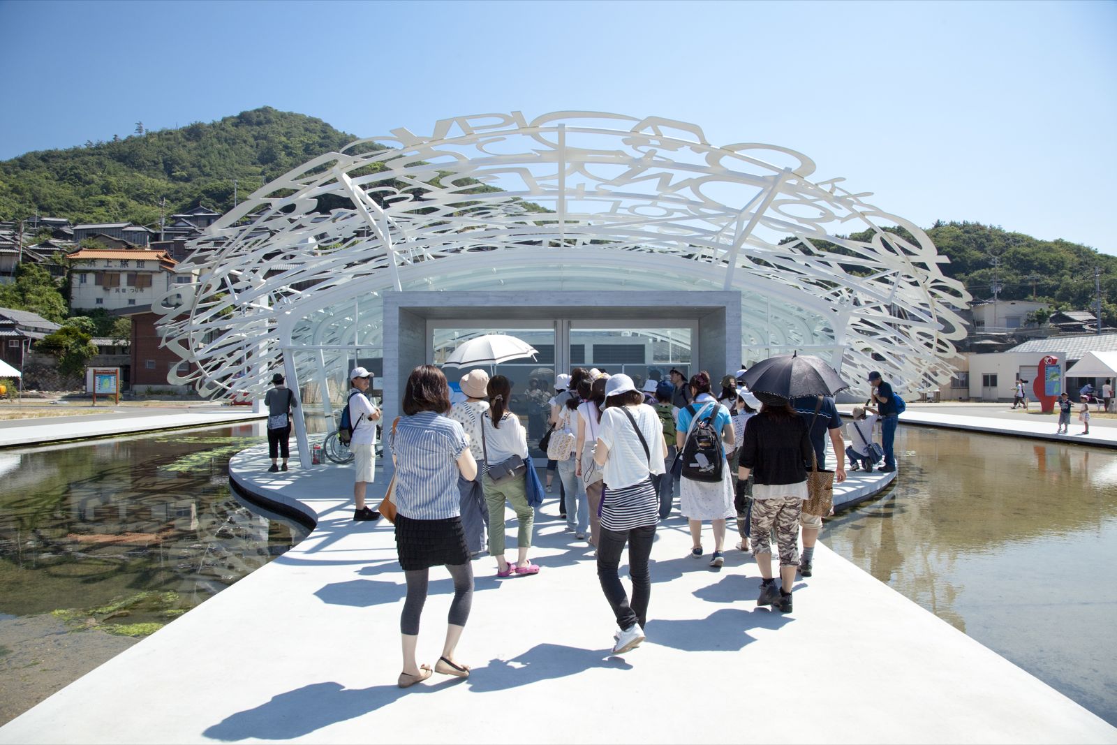 高松空港のLCC便数拡大と瀬戸内国際芸術祭で盛り上がる香川県に注目